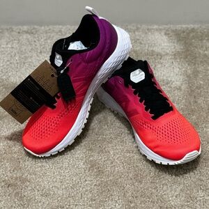 Womens New Balance Fresh Foam Arishi V3